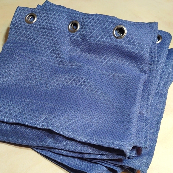 Saturday Knight Ltd SKL Home Trio 13 Inch Valance in Denim - Picture 4 of 4